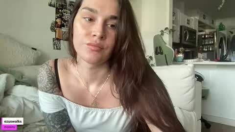 Emily online show from September 17, 10:35 pm