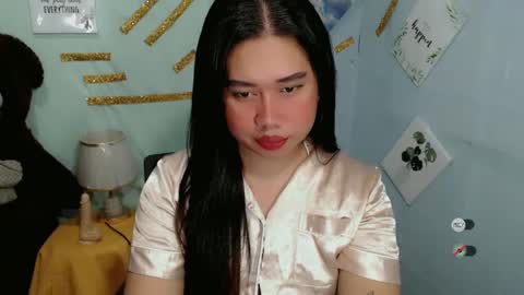 Snapshot of f3ckdollucy chatting on February 11, 4:46 pm yanna online show from February 11, 4:46 pm