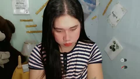 Snapshot of f3ckdollucy chatting on February 27, 7:51 am yanna online show from February 27, 7:51 am