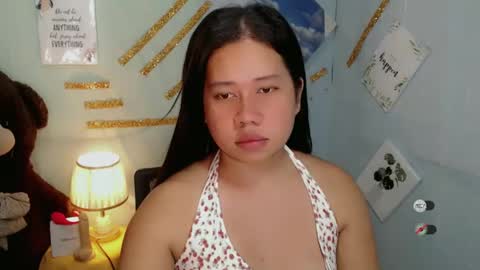 Snapshot of f3ckdollucy chatting on February 21, 1:55 pm yanna online show from February 21, 1:55 pm