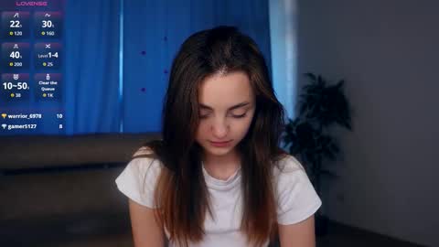 Snapshot of falineellson chatting on September 17, 7:23 am Erika online show from September 17, 7:23 am