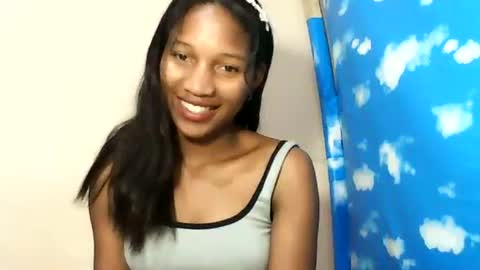 faniriah27 online show from September 16, 6:55 pm