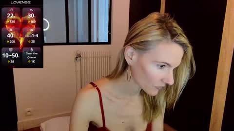 Fanny online show from March 4, 1:06 pm
