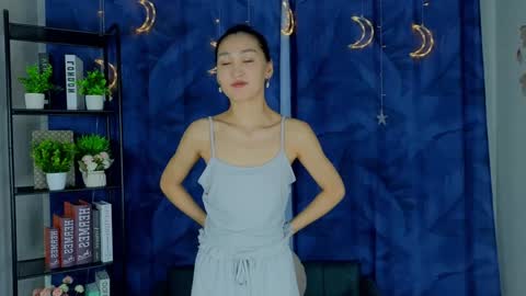 Snapshot of fannygarland chatting on February 8, 1:22 am Eva online show from February 8, 1:22 am
