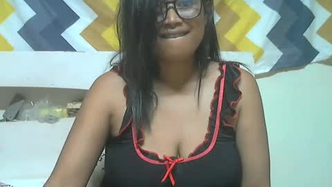 Snapshot of fantassia chatting on December 4, 3:59 pm fantassia online show from December 4, 3:59 pm