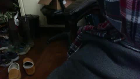Snapshot of farmershawn chatting on January 2, 12:35 pm Shawn online show from January 2, 12:35 pm