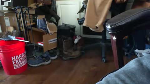 Snapshot of farmershawn chatting on January 9, 1:45 pm Shawn online show from January 9, 1:45 pm