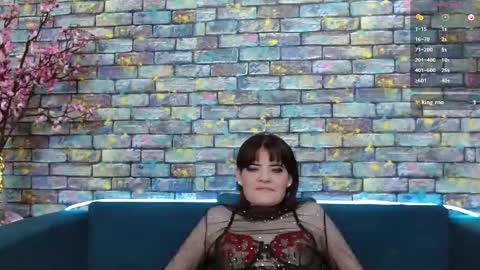Laura online show from December 19, 4:46 pm