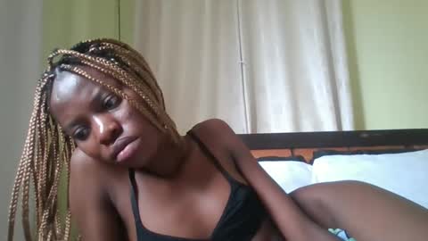 Snapshot of feetlovely507541 chatting on February 23, 7:44 am feetlovely507541 online show from February 23, 7:44 am