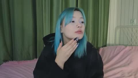 Sophie online show from September 19, 8:34 pm