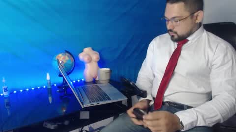 FELIPE QUIROZ online show from September 16, 12:29 pm