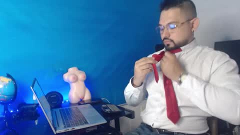 FELIPE QUIROZ online show from September 22, 11:47 am