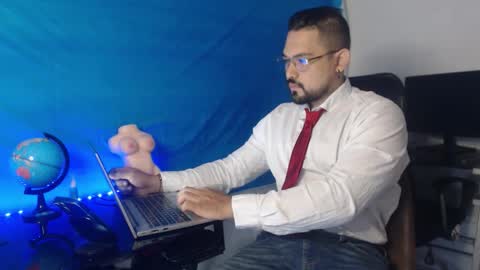 FELIPE QUIROZ online show from September 10, 12:06 pm