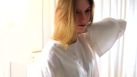 fellissamissa online show from September 10, 4:13 am