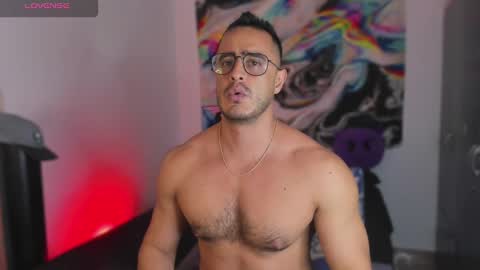 Snapshot of fenrir_flirt chatting on January 15, 2:24 pm Fenrir Flirt online show from January 15, 2:24 pm