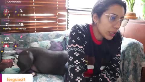 fergy21 online show from December 18, 2:17 pm