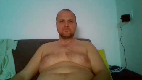 Snapshot of ferkooo111 chatting on January 17, 5:21 am Dorotheo online show from January 17, 5:21 am
