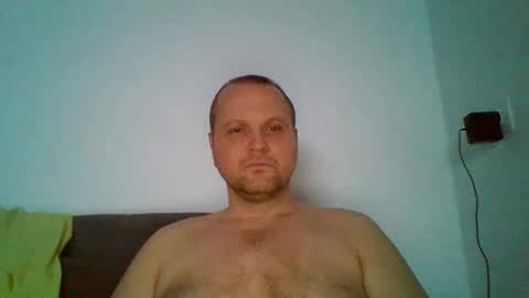 Snapshot of ferkooo111 chatting on February 14, 4:15 am Dorotheo online show from February 14, 4:15 am