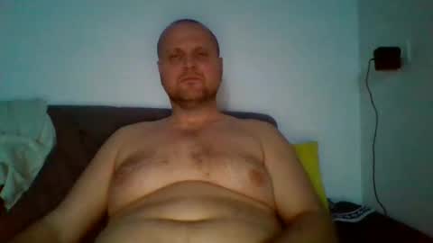 Snapshot of ferkooo111 chatting on January 15, 5:19 am Dorotheo online show from January 15, 5:19 am