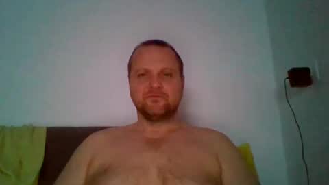 Snapshot of ferkooo111 chatting on February 22, 3:45 am Dorotheo online show from February 22, 3:45 am