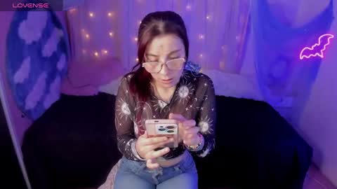 Snapshot of fernandadiaz05 chatting on January 26, 5:34 am Fernanda Diaz online show from January 26, 5:34 am