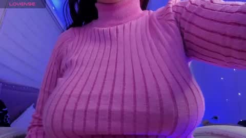 Snapshot of fernandadiaz05 chatting on February 16, 7:16 pm Fernanda Diaz online show from February 16, 7:16 pm