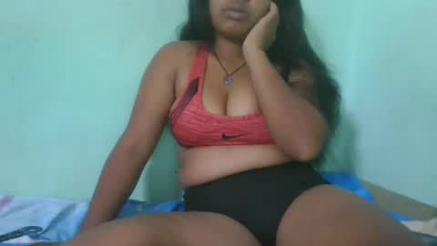 Snapshot of fifaalydia chatting on March 3, 8:32 pm fifaalydia online show from March 3, 8:32 pm