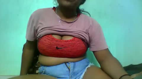 Snapshot of fifaalydia chatting on September 12, 7:49 pm fifaalydia online show from September 12, 7:49 pm