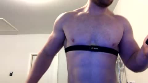 fitnudeguyxxx online show from January 1, 1:59 pm
