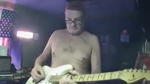 flamingfartguy online show from December 7, 12:40 pm
