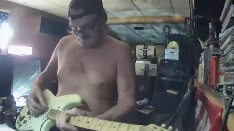 flamingfartguy online show from February 24, 7:33 am