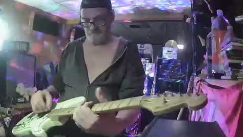 flamingfartguy online show from September 14, 4:52 pm