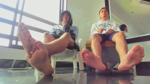 foot_master777 online show from February 21, 4:16 pm