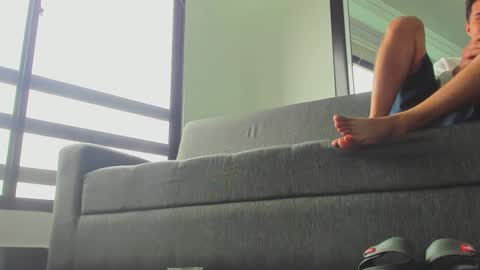 foot_master777 online show from February 27, 3:05 pm