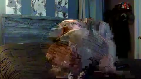 PaintedInDesire online show from September 21, 1:31 am