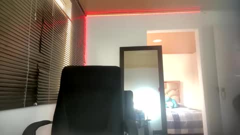 franccesco_699 online show from March 4, 4:09 pm