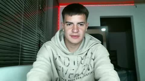 franccesco_699 online show from February 19, 12:46 am