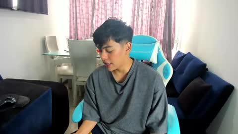 Snapshot of franco_rizzo01 chatting on February 11, 7:16 pm frank online show from February 11, 7:16 pm