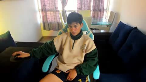 Snapshot of franco_rizzo01 chatting on January 20, 6:21 pm frank online show from January 20, 6:21 pm
