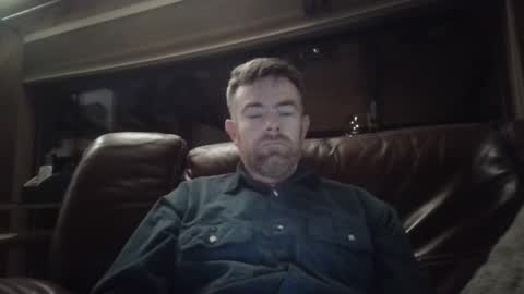 Snapshot of freddypj chatting on December 4, 2:58 am Freddy online show from December 4, 2:58 am