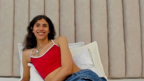 Snapshot of freyamoller chatting on January 20, 10:15 pm FREYA online show from January 20, 10:15 pm
