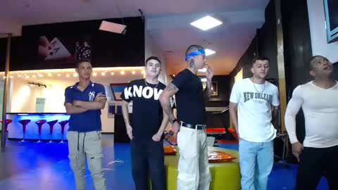 THOMAS AND DAMIAND online show from March 8, 6:37 pm