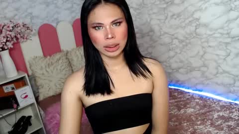 fuschiafucker online show from February 25, 9:04 pm