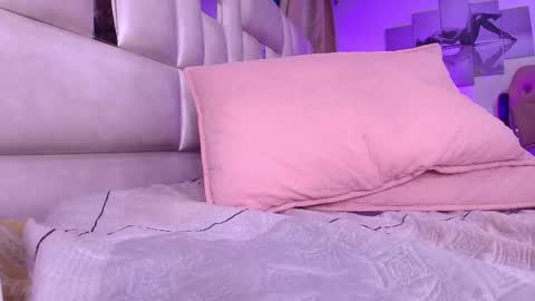 Snapshot of gabriela_leone chatting on September 10, 8:21 pm gabriela online show from September 10, 8:21 pm