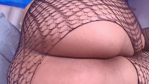 Snapshot of gabriela_leone chatting on February 4, 8:06 pm gabriela online show from February 4, 8:06 pm