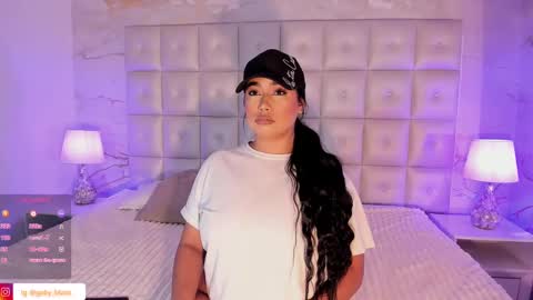Snapshot of gaby_blaze chatting on January 9, 8:11 pm Gaby Blaze online show from January 9, 8:11 pm