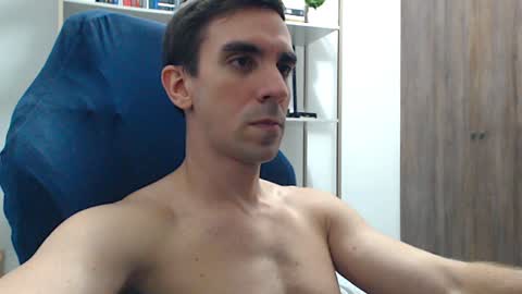 gatosarado23 online show from January 4, 4:23 am