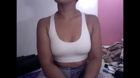 Snapshot of gatubelahotxxx chatting on January 22, 5:37 am gatubelahotxxx online show from January 22, 5:37 am