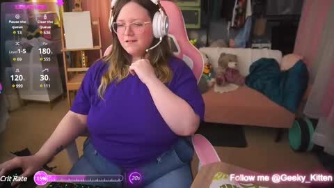 Snapshot of geeky_kitten chatting on March 1, 6:13 am Geeky Kitten Leina - online show from March 1, 6:13 am