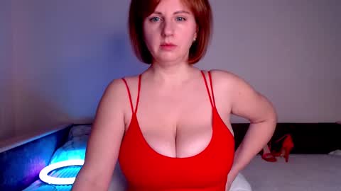 Snapshot of gentle__woman chatting on February 16, 3:37 am Chrisa online show from February 16, 3:37 am